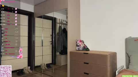 Mona online show from November 13, 4:48 am