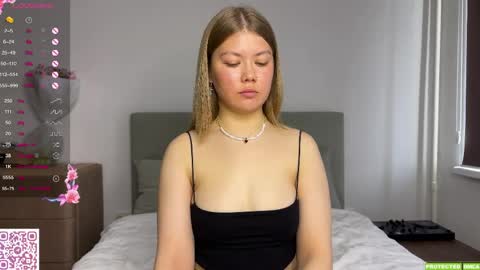 Mona online show from April 6, 4:10 am