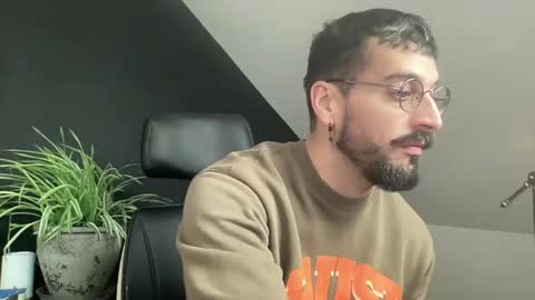 JEUNEMEK007 online show from March 3, 1:29 pm