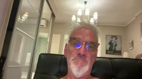 jewlronny online show from March 30, 9:59 pm