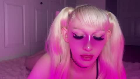   online show from June 12, 2:54 am