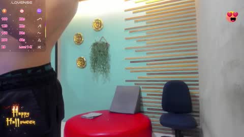 Snapshot of jharol_cardona chatting on October 16, 1:27 am Jharol online show from October 16, 1:27 am