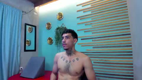 Snapshot of jharol_cardona chatting on October 15, 1:20 am Jharol online show from October 15, 1:20 am