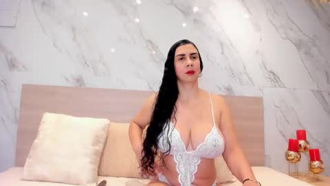 jhasly online show from February 16, 11:52 am