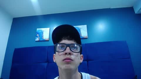 Jheampiero online show from September 16, 1:24 pm