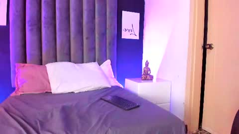 jherelin_yuliza online show from July 22, 7:49 pm