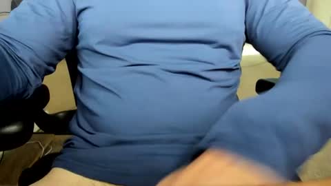 jhernandez13 online show from November 22, 6:50 pm