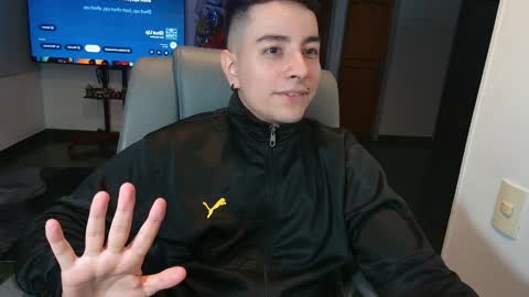 Jhoan Saenz online show from November 19, 10:52 pm