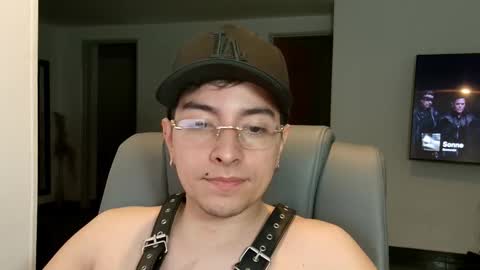 Jhoan Saenz online show from September 15, 4:14 am