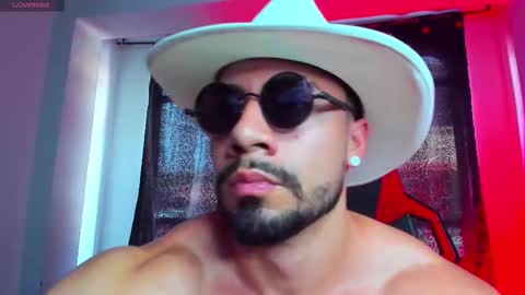 Jhojan Strong  online show from February 9, 7:49 pm