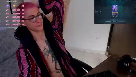 Jack online show from February 5, 3:48 pm