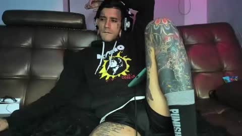 jhonny_ackerman online show from July 2, 8:08 am
