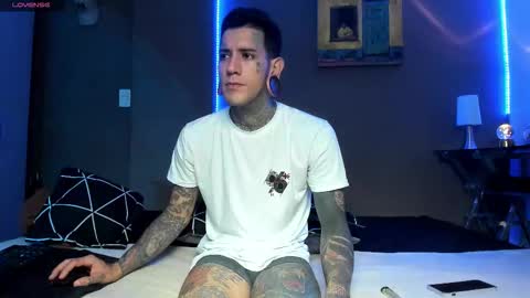 jhonny_ackerman online show from March 15, 4:06 am