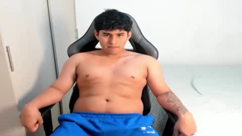 Snapshot of jhonny_dickm chatting on October 7, 6:26 pm jhonny_dickm online show from October 7, 6:26 pm