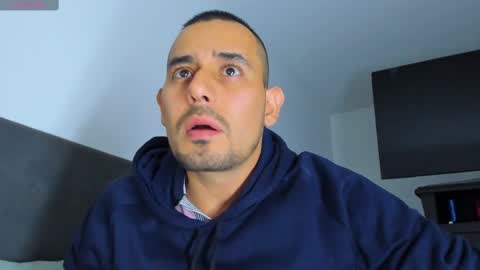 Jhony Alzate online show from March 1, 11:37 pm