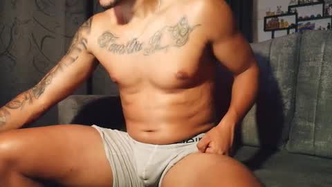 Jhony online show from February 13, 2:48 am