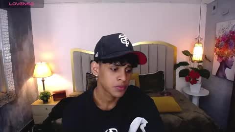 jhos online show from December 17, 2:24 pm