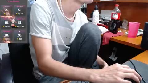 jhosuamoore2 online show from October 3, 10:07 pm