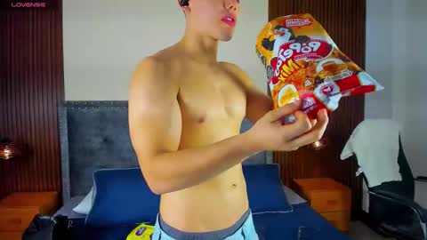 jhoumod_21 online show from November 16, 4:14 am