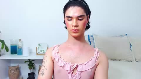 Jhuan Nhez online show from June 16, 1:20 am