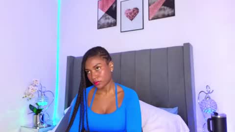 jiah online show from February 5, 11:50 pm