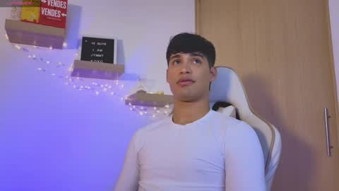 Jimmy Leeh online show from January 23, 10:11 pm