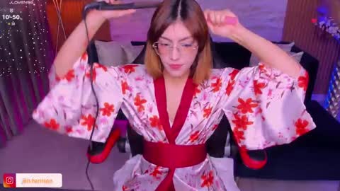 Jin Harrison    online show from September 22, 11:03 am