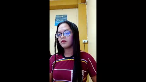 jinderez813 online show from February 5, 9:35 am