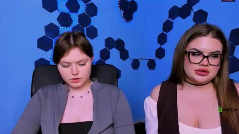 JInny  PVT IS OPEN  online show from December 22, 3:02 am