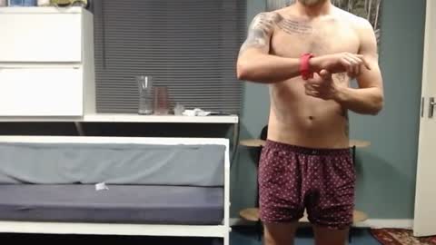 JamesJan van Rebel online show from October 27, 4:23 am