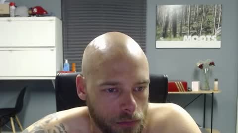 Snapshot of jjameson41 chatting on February 21, 3:23 am JamesJan van Rebel online show from February 21, 3:23 am