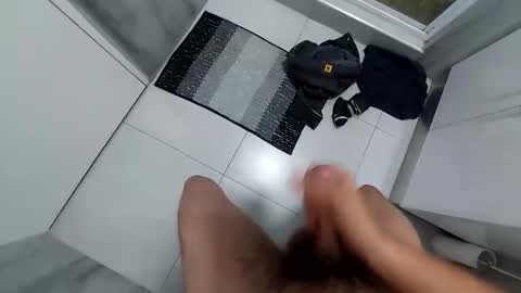 jjj963733 online show from February 17, 8:41 pm