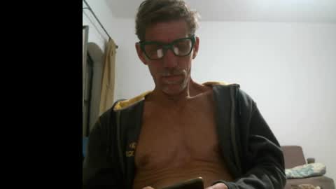 jlmbud online show from June 25, 6:57 pm