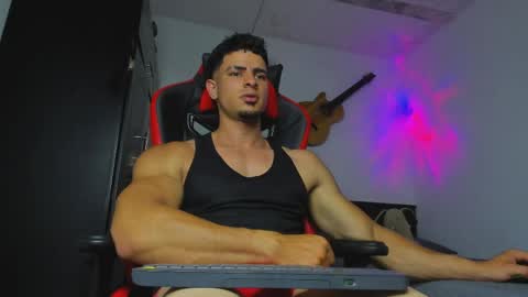 IGJmortton online show from April 8, 11:35 am