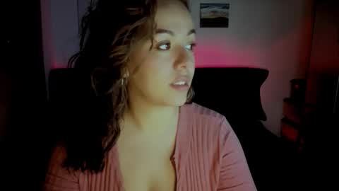 Johana              online show from November 26, 10:01 am