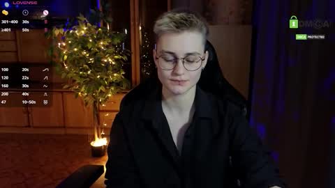 J online show from February 16, 8:40 pm