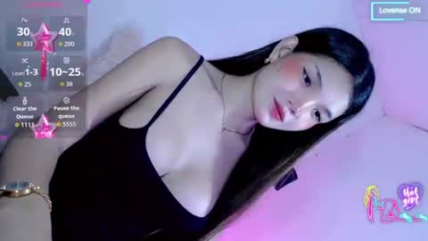 joanna_johnson online show from July 8, 5:16 pm