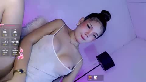 joanna_johnson online show from June 17, 5:40 pm