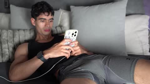 joe_steel1 online show from March 11, 12:46 am