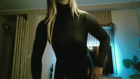 joel044 online show from January 17, 9:34 pm