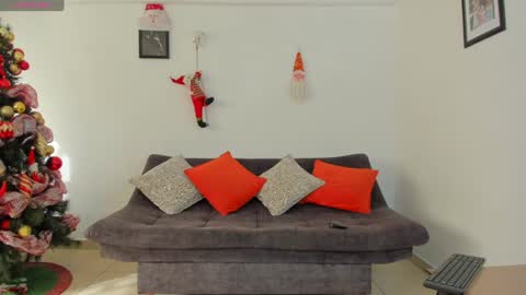 Snapshot of joelandalexa chatting on December 27, 8:18 pm joelandalexa online show from December 27, 8:18 pm