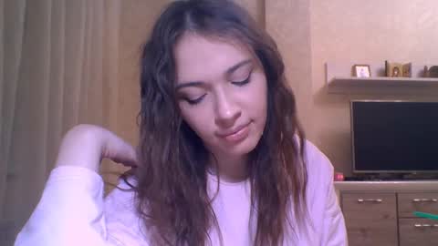 Jennifer online show from January 9, 6:02 pm