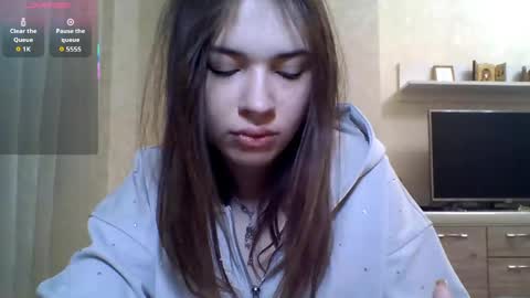 Jennifer online show from March 30, 6:30 pm