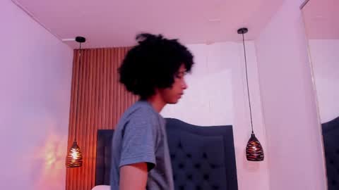 Johan  online show from June 8, 11:33 am