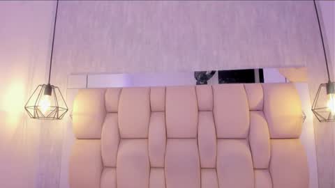 Johan  online show from March 25, 12:45 pm