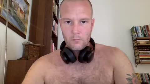 johannesjohnsson780 online show from July 10, 12:32 pm