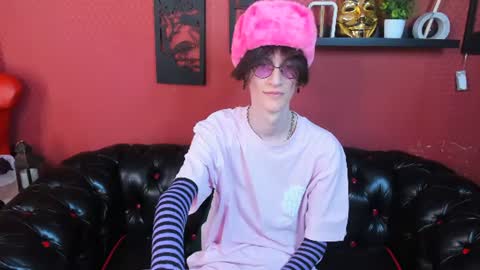 john__strong online show from June 11, 10:35 am