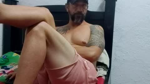   online show from February 5, 11:17 pm