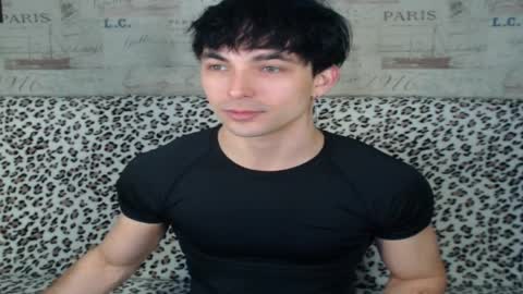 john_vibe online show from April 27, 7:44 pm