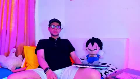 John online show from December 14, 12:33 pm